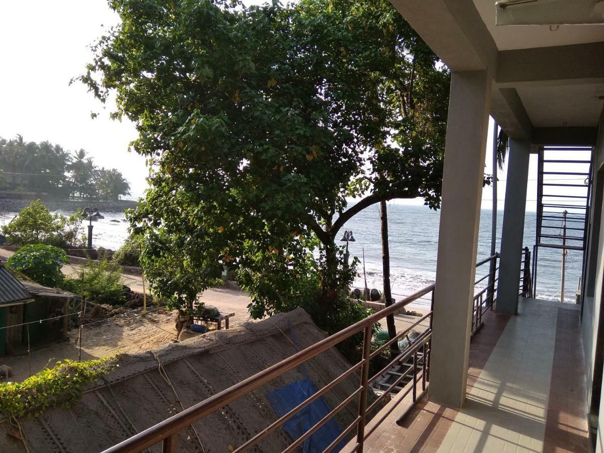 Sea View Holiday Home Mālvan Exterior foto